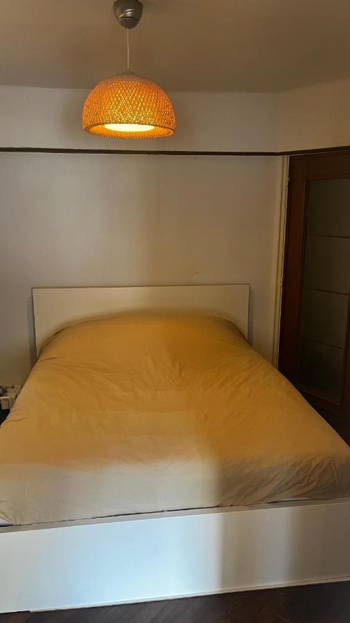 Beautiful Apartment A Few Steps Away From Grand Place Brussel Bagian luar foto